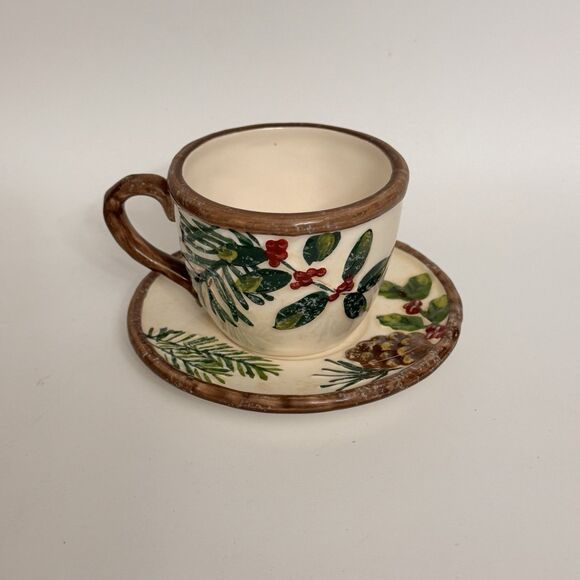 Yankee Candle Cup & Saucer Mini Candle Holder 2012 Pine Cones & Berries Rustic - Picture 2 of 9